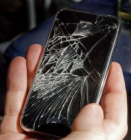 Iphone 4 avec vitre brisé